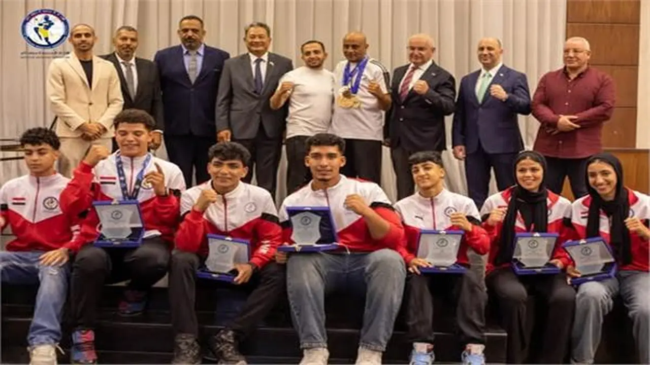 منتخب مصر للشباب في المواي تاي يتلقى تكريمًا بحضور 3 سفراء